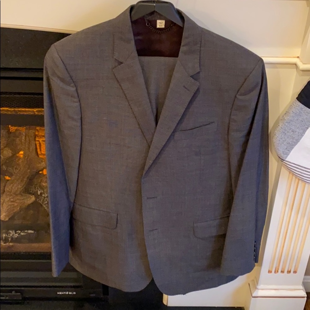 Burberry micro check suit 42R